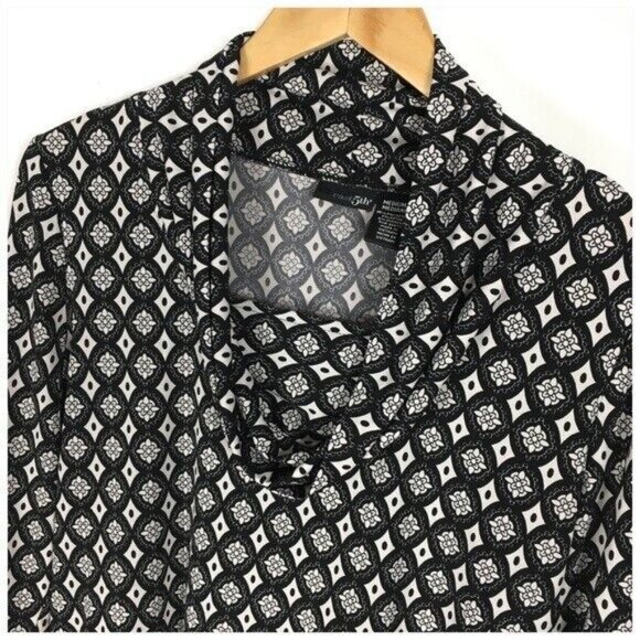 East 5th Cowl Neck Blouse Women Size Medium Black Geometric Print Long Sleeve - Picture 3 of 5